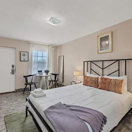 Located By The Beach 1 Bedroom With Parking And Pool Clearwater Zewnętrze zdjęcie