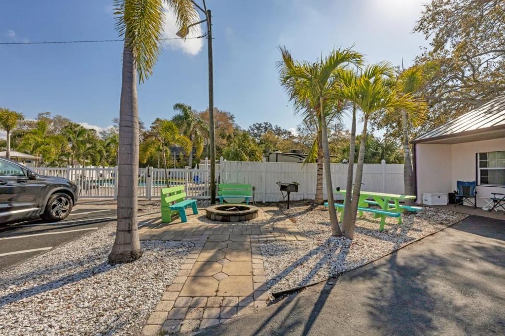 Located By The Beach 1 Bedroom With Parking And Pool Clearwater Zewnętrze zdjęcie